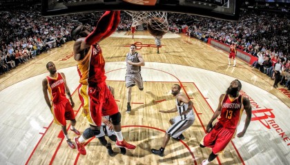 海星体育直播|曾凡博海外征程迎新突破 语言沟通无碍外线火力成焦点