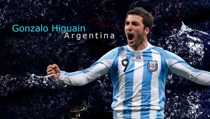 海星体育：拉什福德晒跑步训练视频引热议，干劲十足，为新赛季全力冲刺！