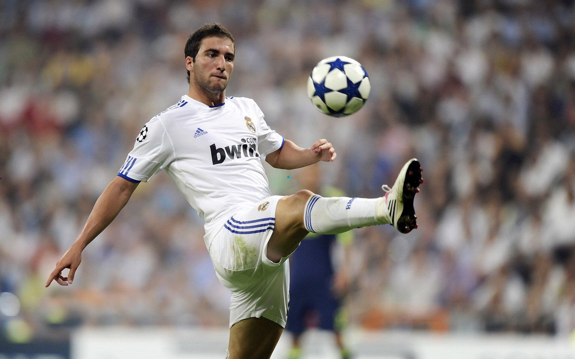 意甲新贵科莫重磅引援 贝蒂斯边锋罗德里格斯以2900万欧元转会